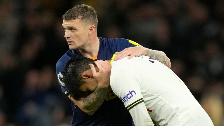 Newcastle&#39;s Kieran Trippier comforts Son Heung-min