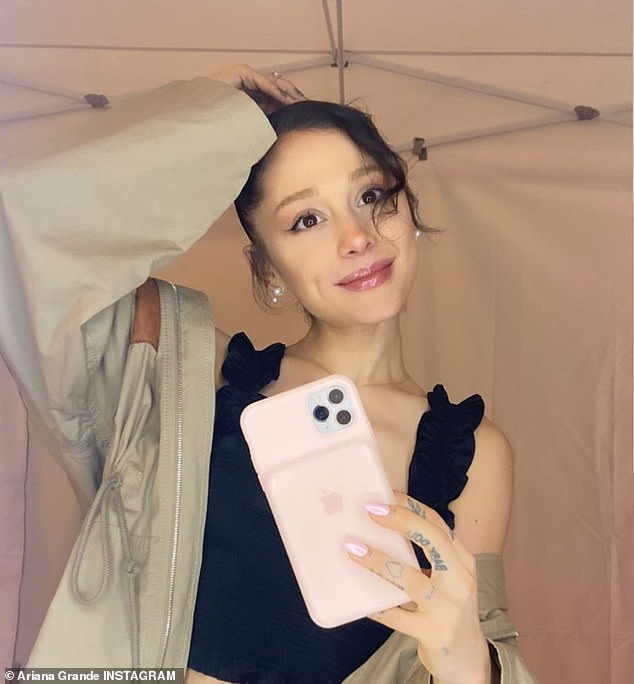 Ariana Grande glows in stunning new selfies…as she films Wicked adaptation