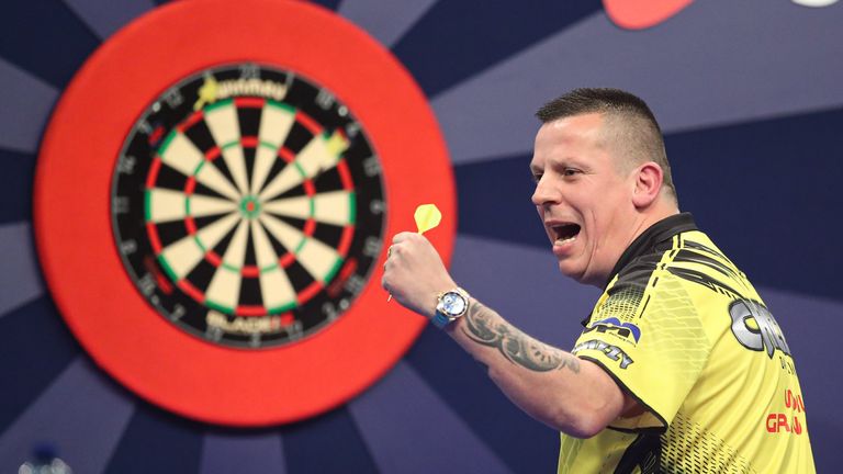 Dave Chisnall hit 35 maximums on his way to being crowned as champion (PDC)