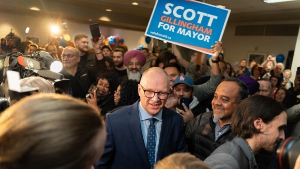 Scott Gillingham pulls off mayoral win with smallest vote share in Winnipeg’s modern history