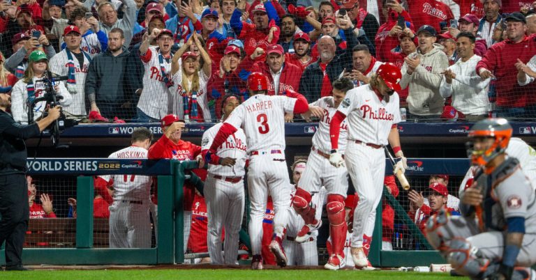 Phillies Fans Are Raucous, but They Didn’t Move a Seismograph