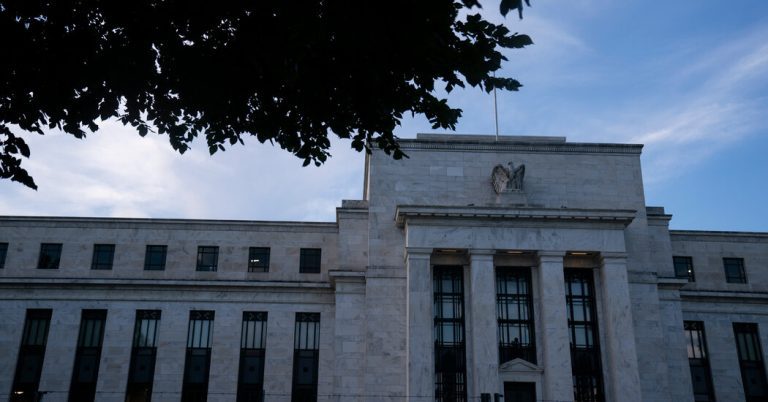 Fed Frets About Shadow Banks and Eyes Treasury Liquidity in New Report