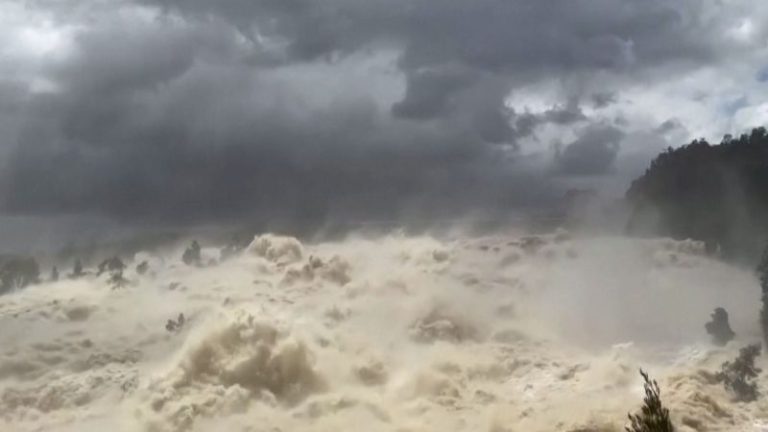 Dramatic footage shows water overflow in flash flood