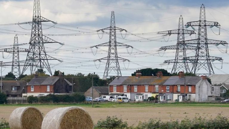 Hunt draws up new windfall tax on UK electricity generators