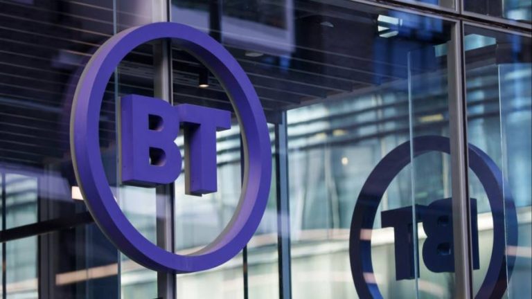 BT strikes set to end after staff offered extra £1,500 pay rise