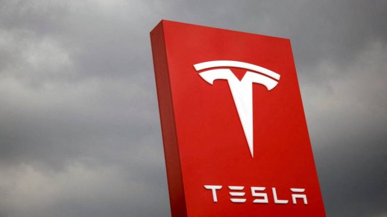 Tesla/China: recalls draw attention at a risky time