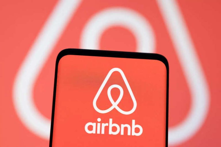 Airbnb changes price display on its mobile app after customer complaints