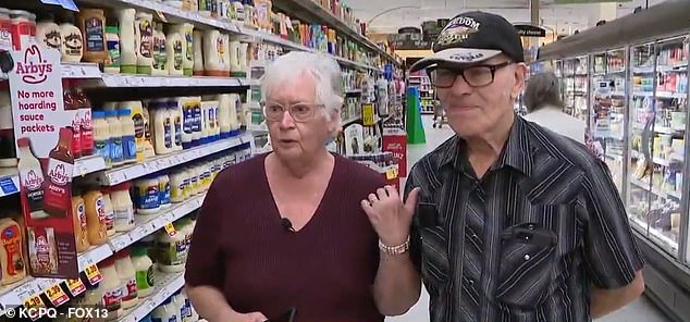 Elderly Arizona couple get married in grocery store where they first met