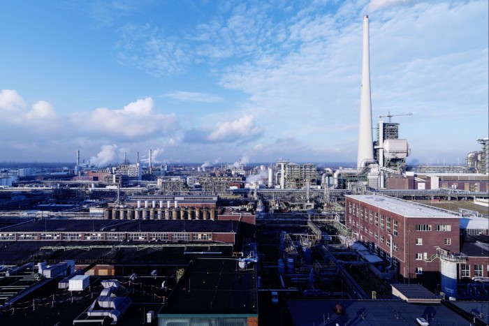 Broad view of the pipework and chimneys at Marl Chemical Park