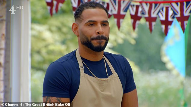 Great British Bake Off final: Fans FURIOUS after Sandro fails to nab a Hollywood handshake 