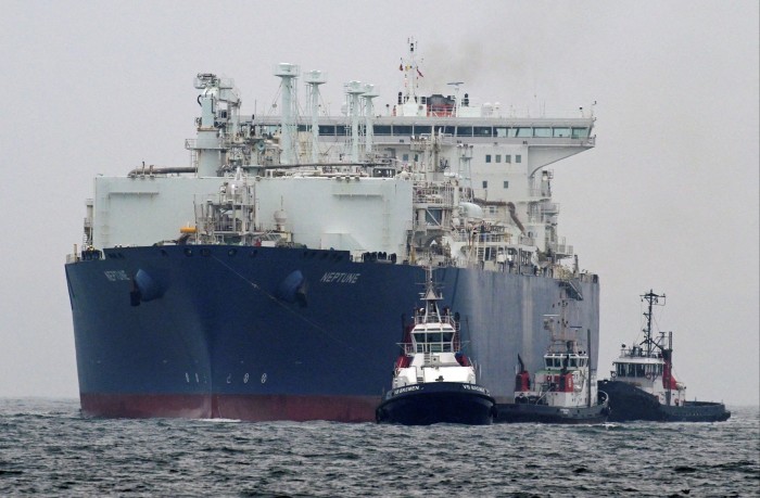 A floating storage unit arrives at Sassnitz, Germany