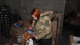 Ukrainian women on the front line struggle to find uniforms that fit. One couple aims to fix that