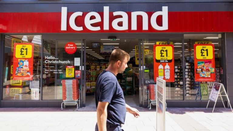 Iceland Foods profits hit by rising energy costs