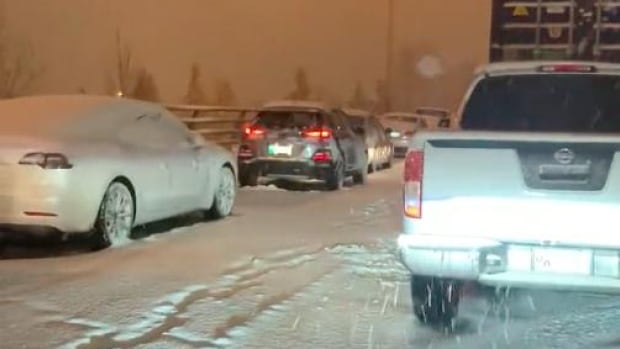 Drivers stranded through the night, thousands still without power after snowstorm on B.C.’s South Coast