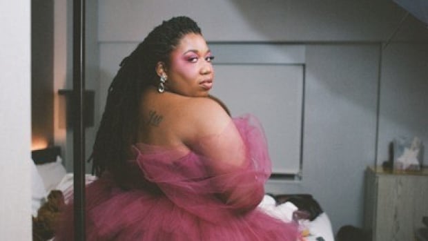 Writer wears Lizzo’s dress to red carpet gala after an unusual request