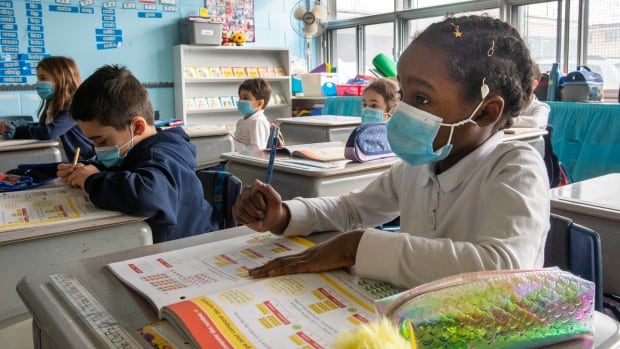 Amid calls to mandate masks in schools again, provincial health officials demur