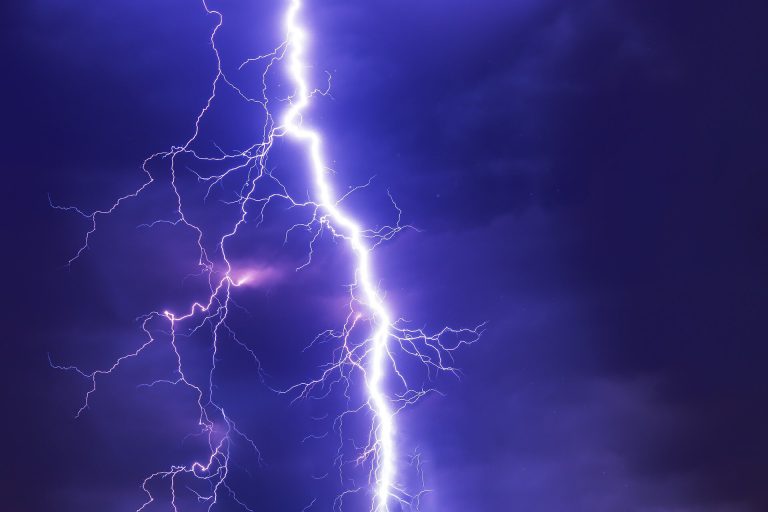 Mathematical model provides bolt of understanding for lightning-produced X-rays