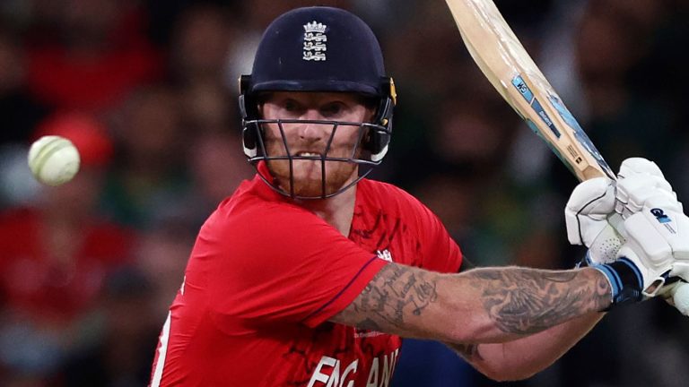 Stokes at the crease; England four down chasing 138 to win World Cup LIVE!