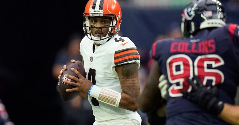 How NFL Broadcasters Covered the Return of Deshaun Watson