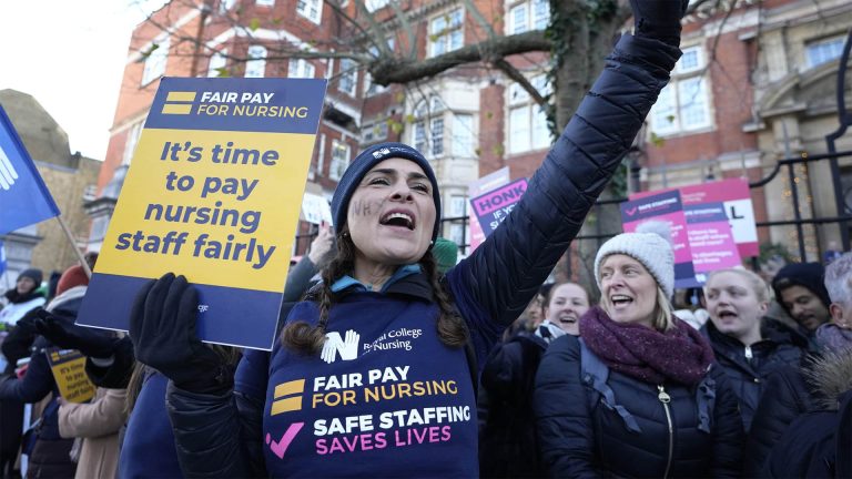 British nurses stage first walkout in 106 years amid ongoing pay dispute