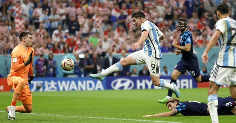 Lionel Messi’s World Cup Magic Continues in Argentina’s Romp Over Croatia