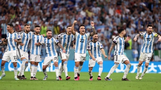 Argentina beats Netherlands on penalties to reach World Cup semifinals