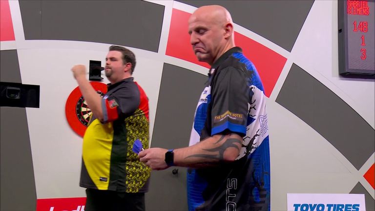 Clemens took out this huge 148 on his way to a comfortable victory against Soutar