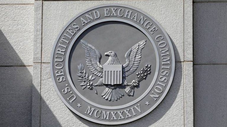 Live news: SEC delays enforcing disclosure rule on bond markets until 2025