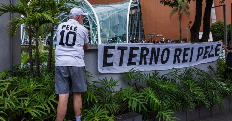 Tributes Pour In as Brazil Readies for Pelé’s Funeral