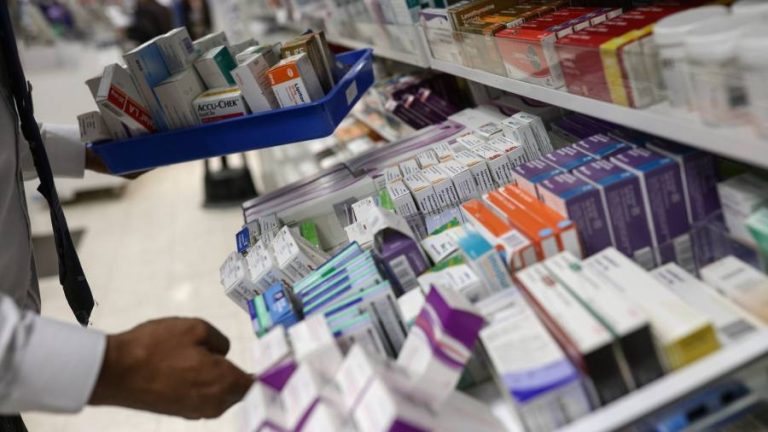 UK watchdog probes sharp rise in cost of Strep A antibiotics