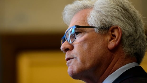 Jim Carr, Manitoba MP and former cabinet minister, dies after battle with cancer