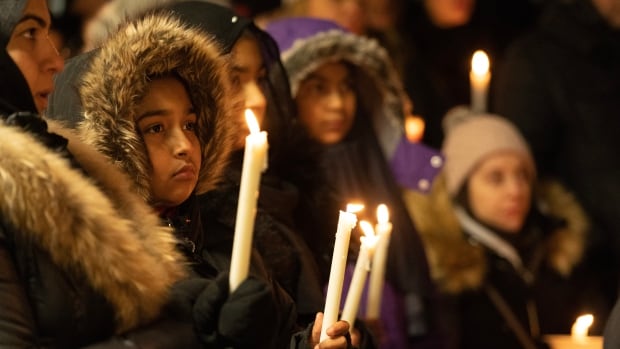 More than 150 attend candlelight vigil for victims of Vaughan, Ont., condo shooting rampage