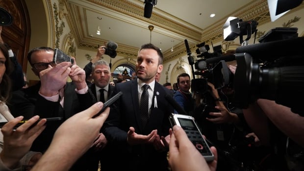 Parti Québécois denied entry to National Assembly after refusing to swear oath to King