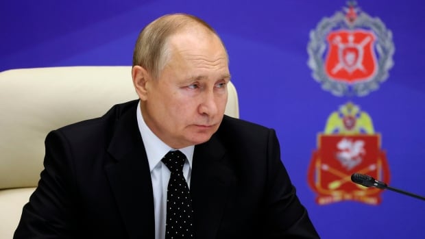 Putin asks his commanders how Russia’s campaign in Ukraine should proceed