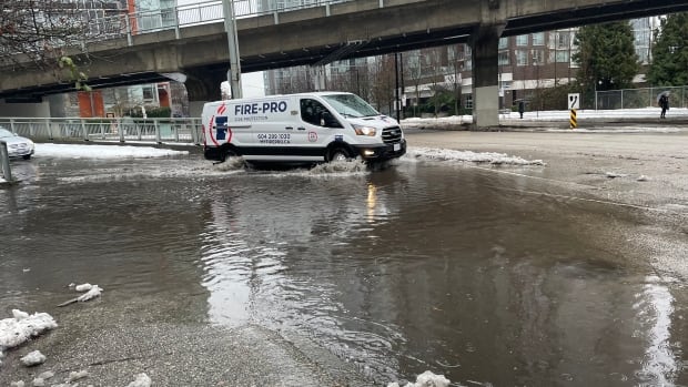 High tide, flooding forecast for southwest B.C.