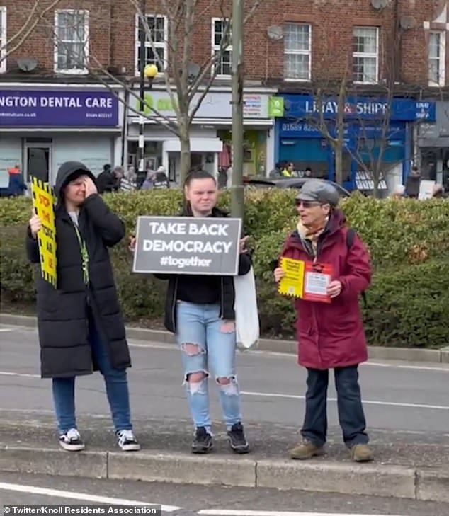 He added: 'You see a lot of large 4X4s in this area that are all compliant with ULEZ but those driving smaller but older vehicles will have to pay'