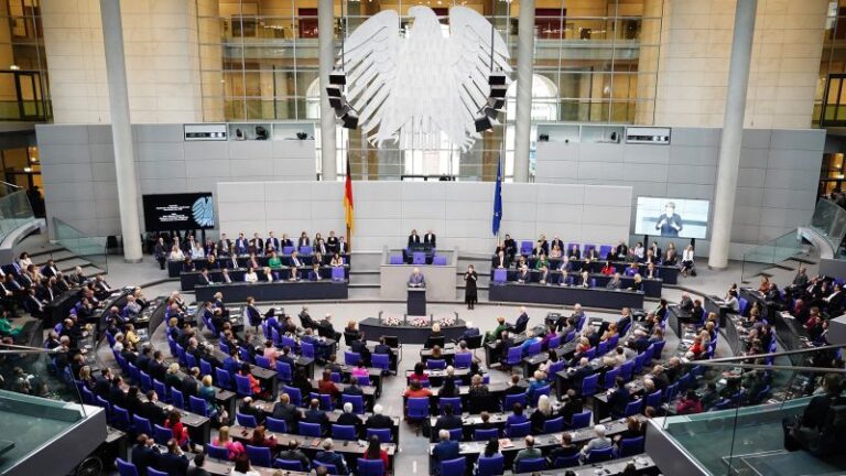 King Charles becomes first British monarch to address German parliament