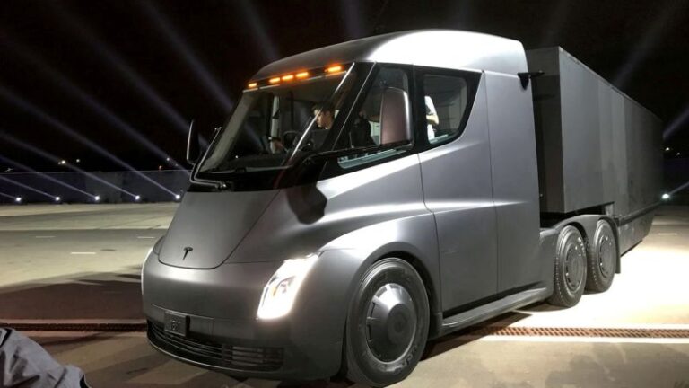 Tesla recalls semi trucks for faulty parking brakes