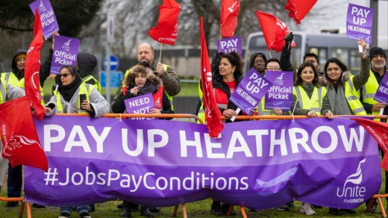 Holidaymakers warned of disruption as Heathrow airport staff begin 10-day UK strike