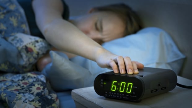 Want to feel better after clocks change this weekend? Here’s what sleep experts suggest