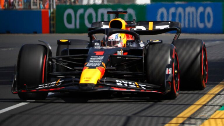 Australian GP: Max Verstappen sets dry pace before Fernando Alonso tops rain-hit second practice