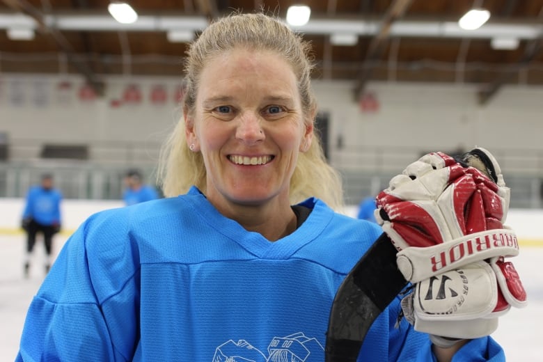 Jennifer Rowley is a player with the Rundle Women's Hockey League.