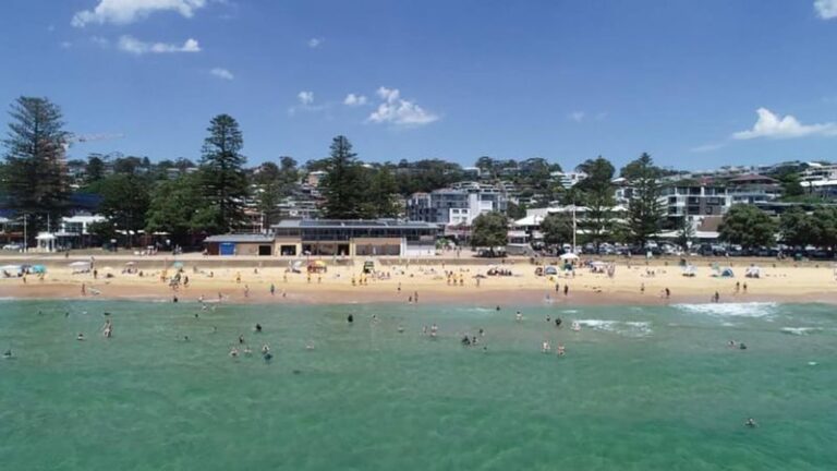 Australian surf swim club bans nudity in changing rooms and showers