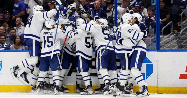 Toronto Maple Leafs Win First N.H.L. Playoff Series in 19 Years