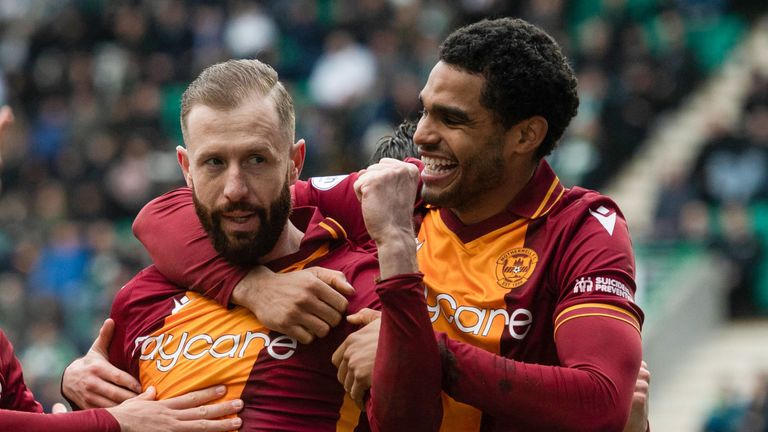 Hibernian 1 – 3 Motherwell