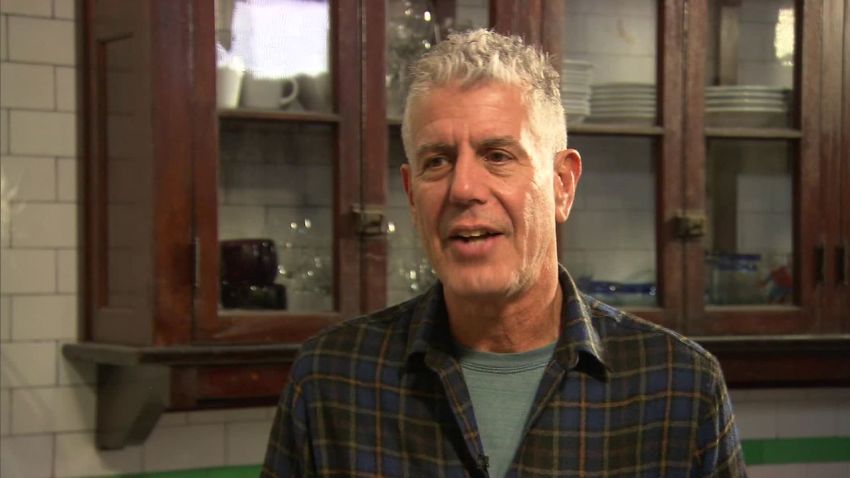 ac anthony bourdain anderson cooper scotland_00000728.jpg