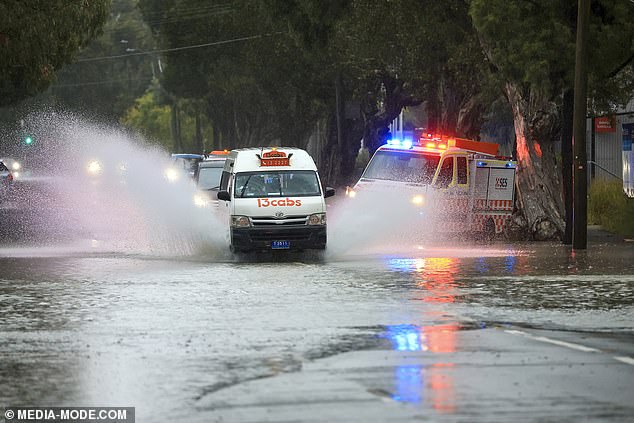 Weather forecast for heavy rain on east coast while western states to get sun