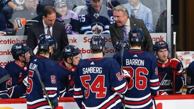 Winnipeg Jets head coach admits blunder after players disagree with playoff elimination comment