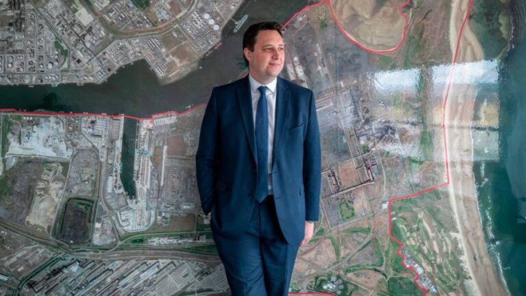 Teesside mayor struck secret deal to transfer Hartlepool property