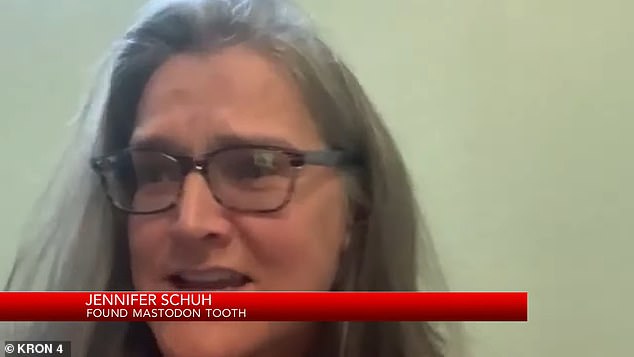 Jennifer Schuh, the woman who discovered the mastodon tooth on the beach